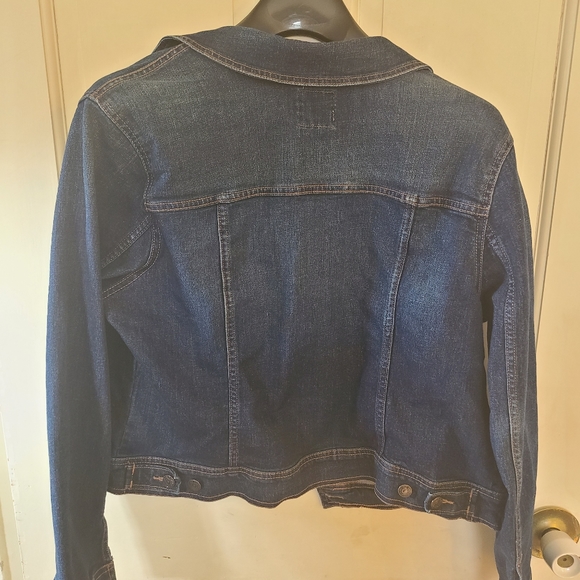 Old Navy jean jacket - Picture 7 of 7